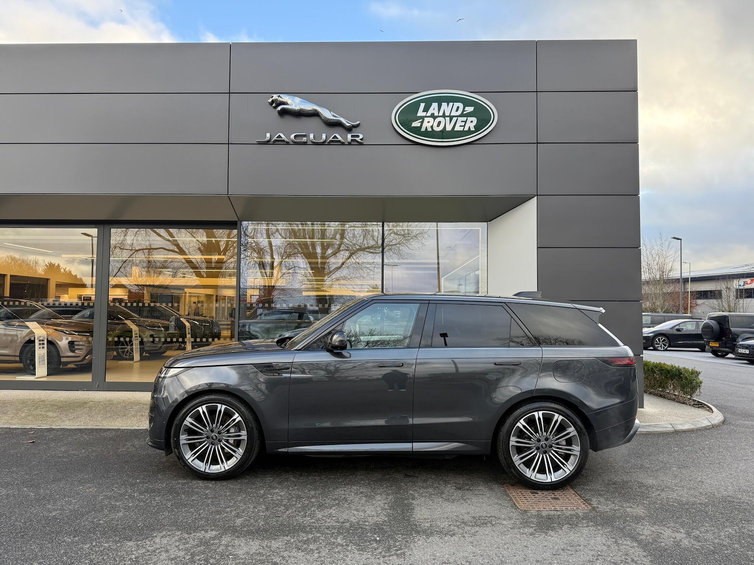 Used Land Rover Range Rover Sport 2024 for sale - 77376629: Photo 26