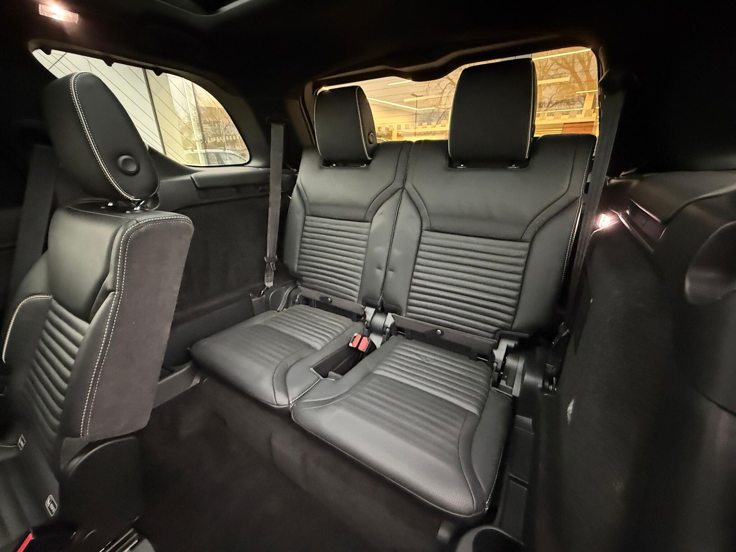 Used Land Rover Discovery 2020 for sale - 77040835: Photo 36