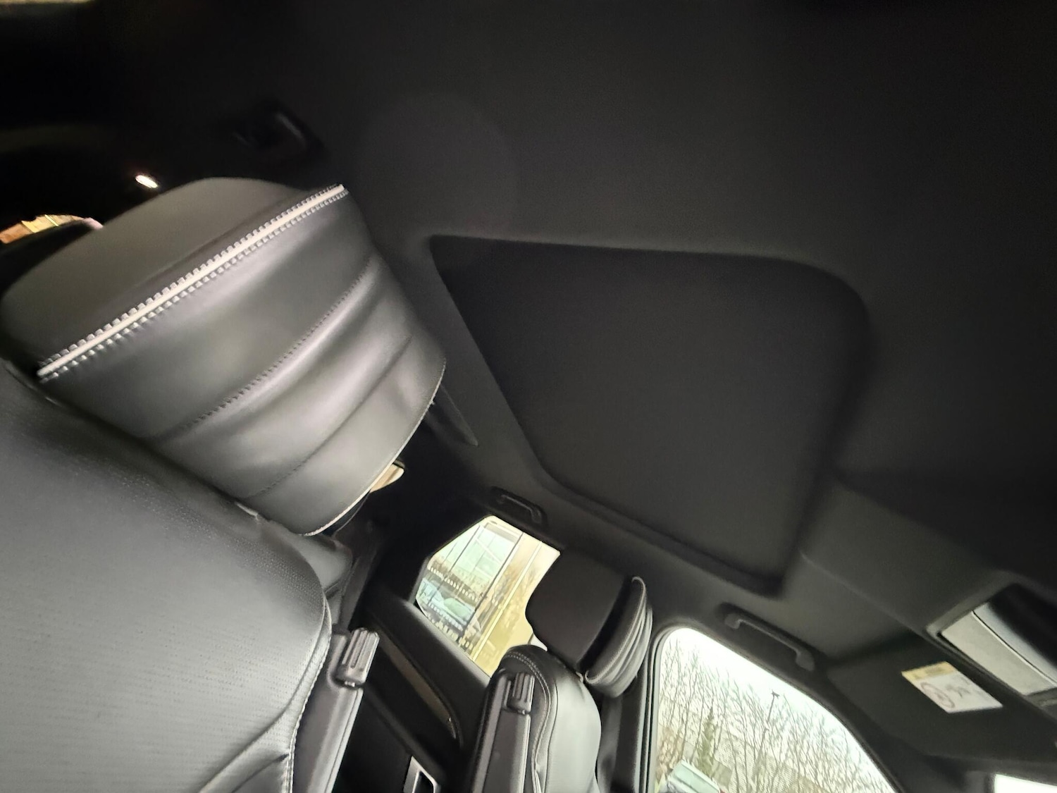 Used Land Rover Discovery 2020 for sale - 77040835: Photo 38