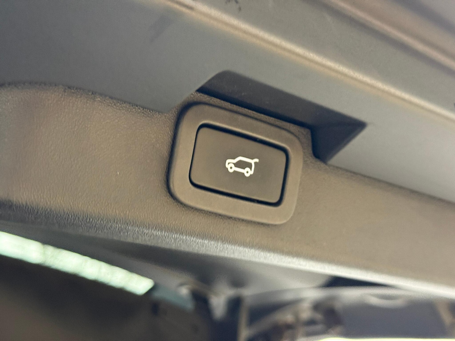 Used Land Rover Discovery 2020 for sale - 77040835: Photo 43