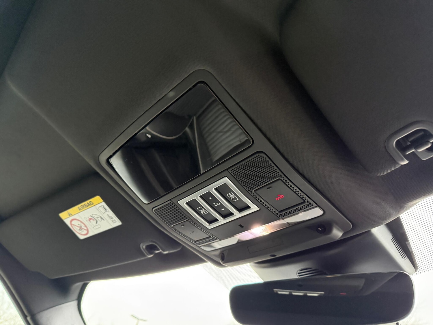 Used Land Rover Discovery 2020 for sale - 77040835: Photo 54