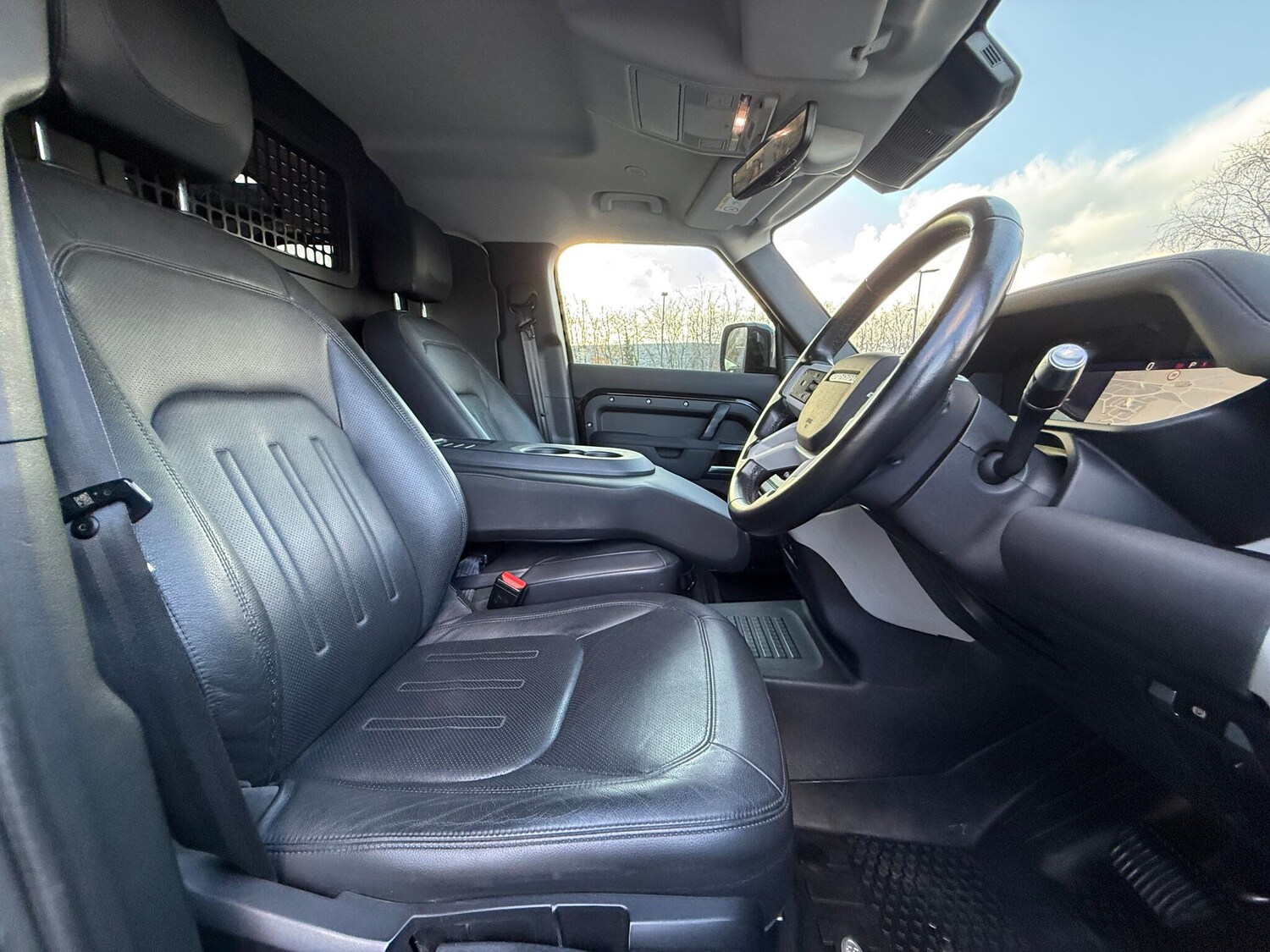 Used Land Rover Defender 110 2021 for sale - 76781077: Photo 10