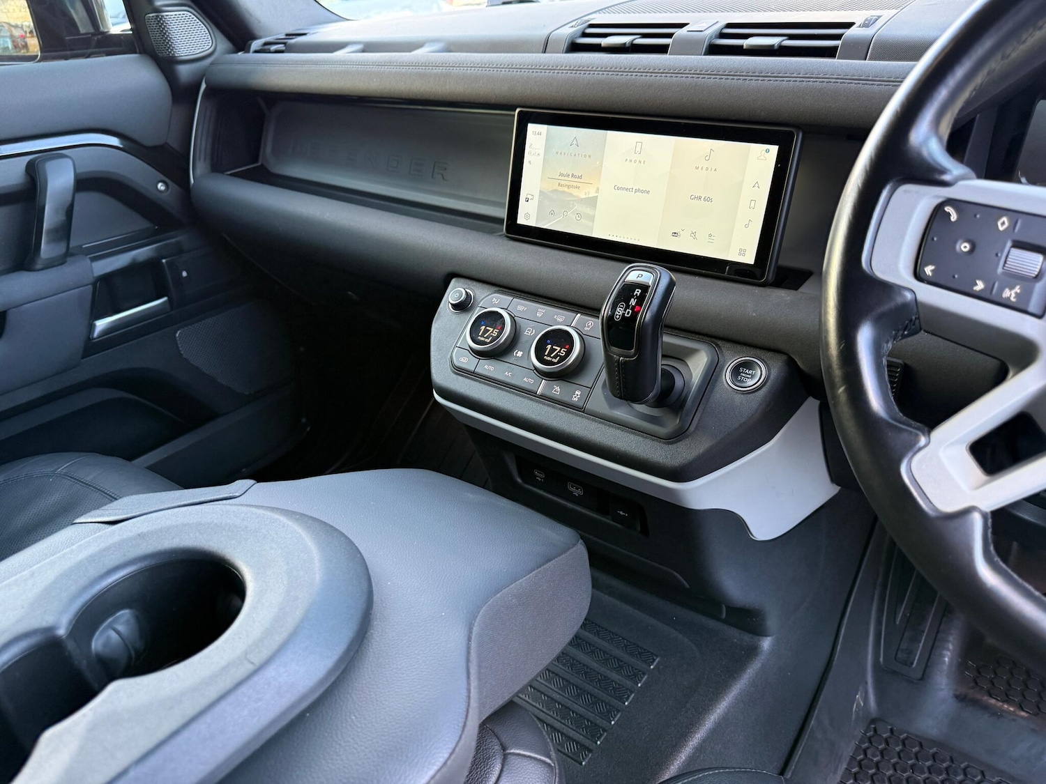 Used Land Rover Defender 110 2021 for sale - 76781077: Photo 19