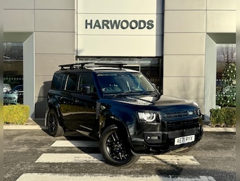 Used Land Rover Defender 110 2021 for sale - 76781077: Photo