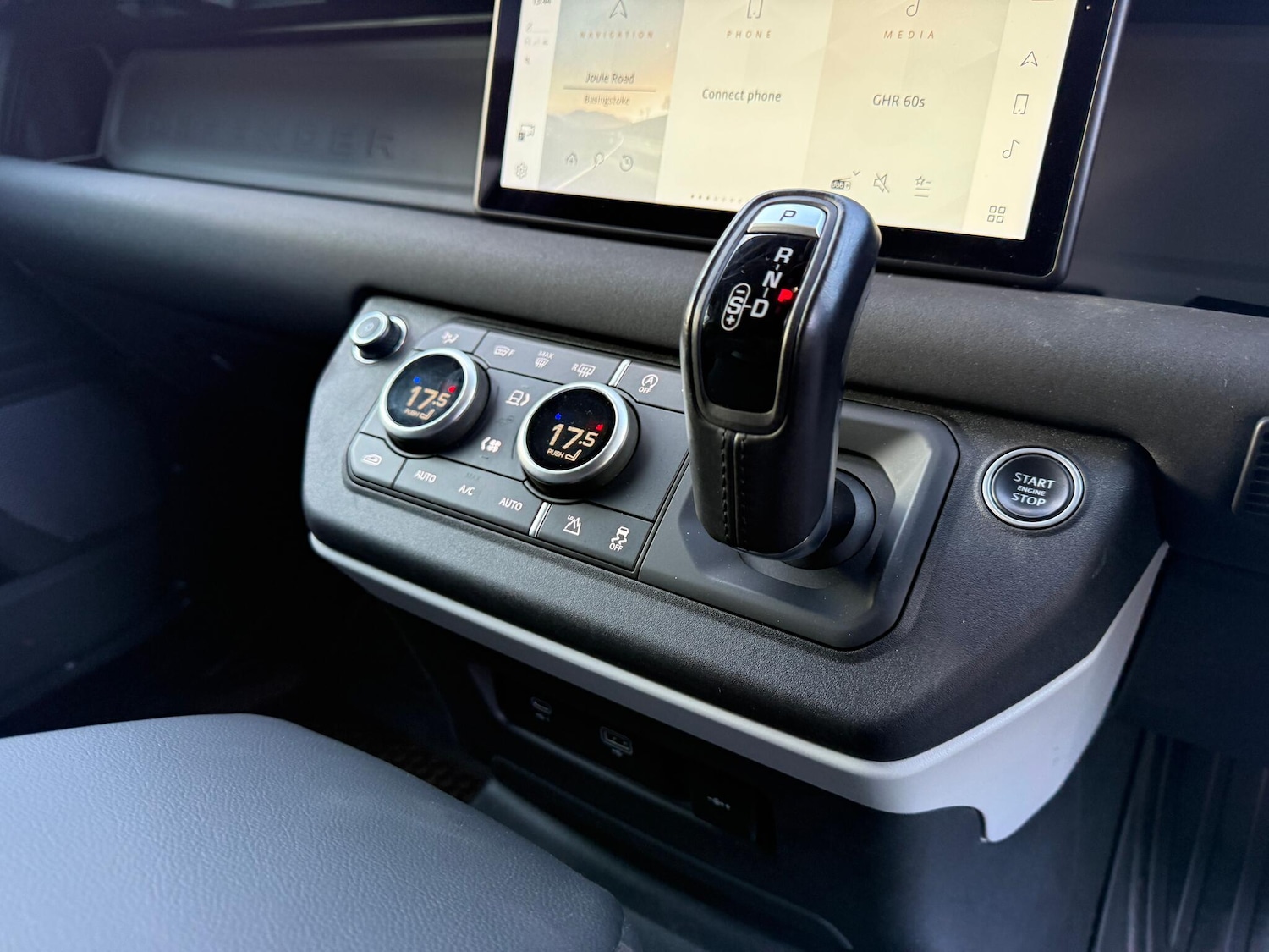 Used Land Rover Defender 110 2021 for sale - 76781077: Photo 20