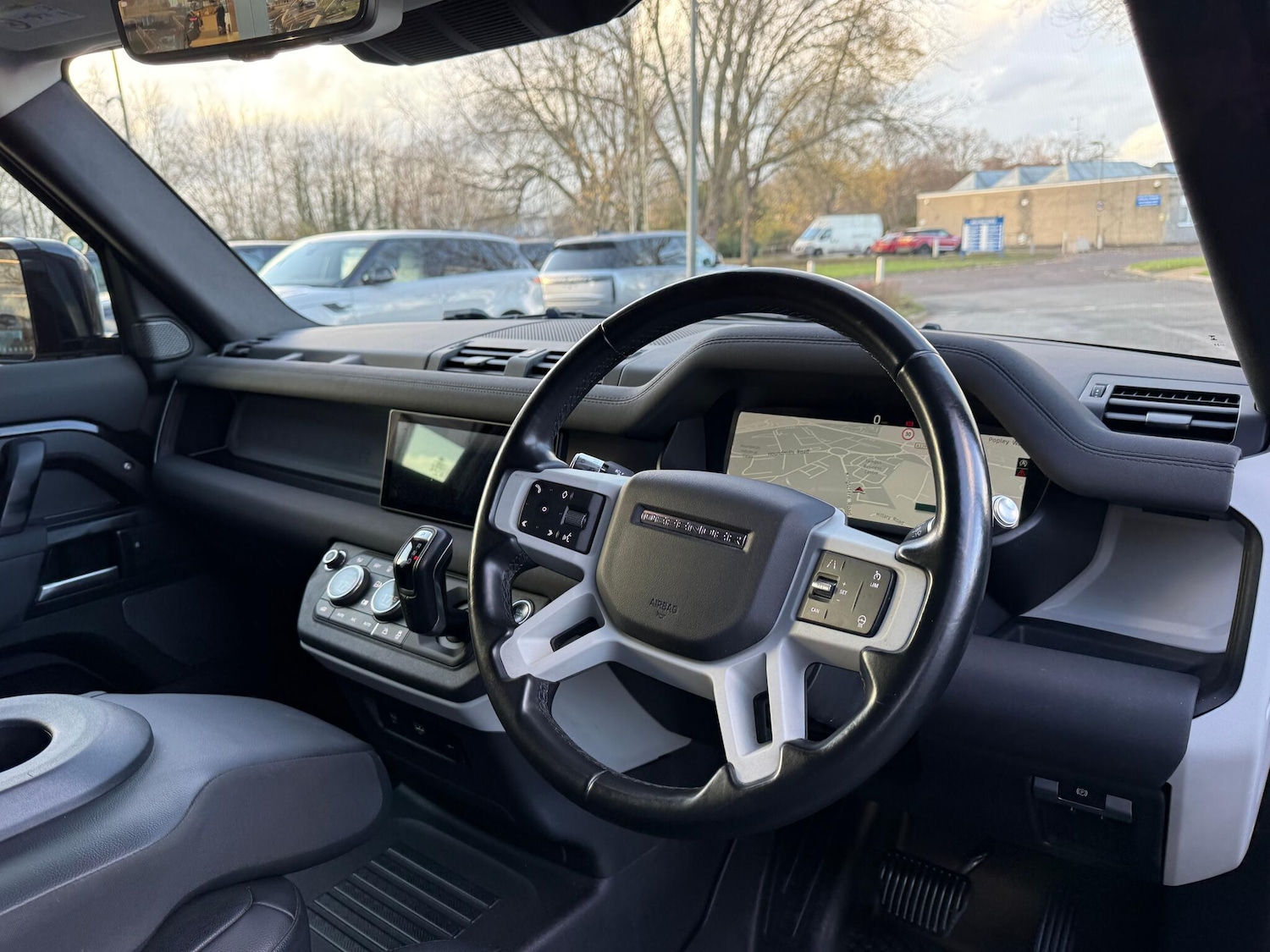 Used Land Rover Defender 110 2021 for sale - 76781077: Photo 30