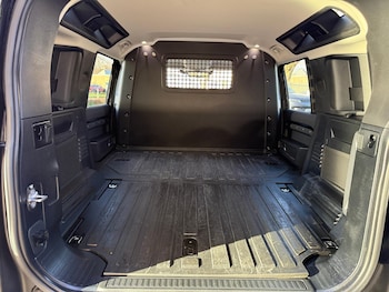 Used Land Rover Defender 110 2021 for sale - 76781077: Photo