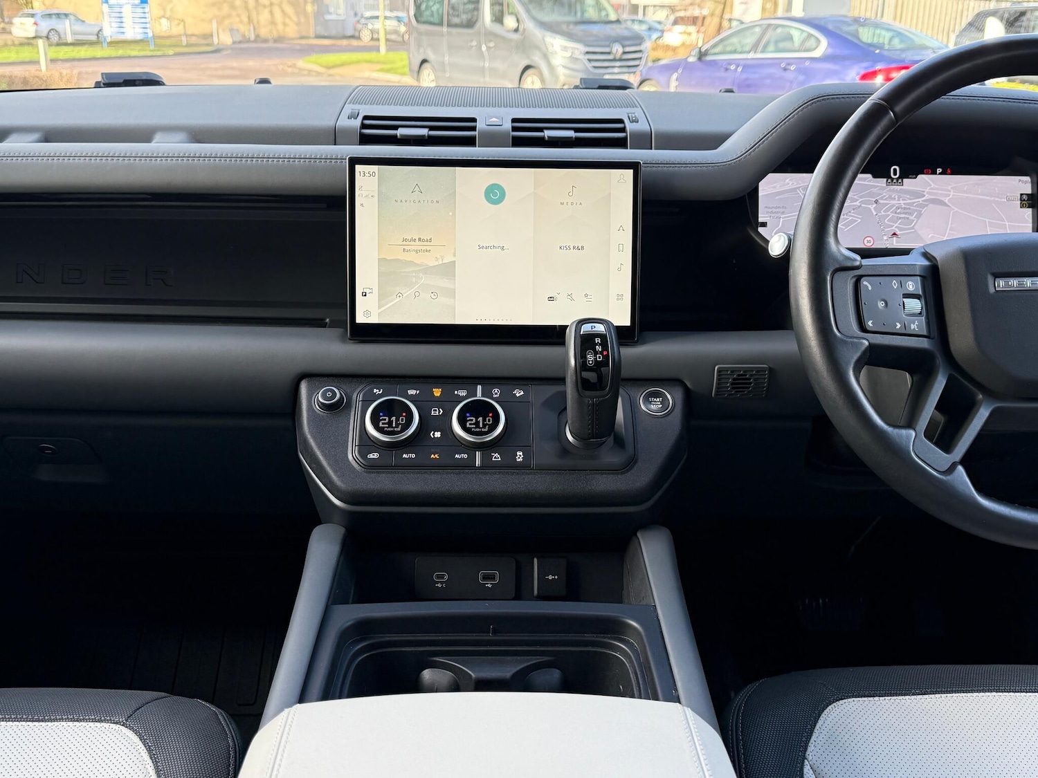 Used Land Rover Defender 2023 for sale - 77230542: Photo 15