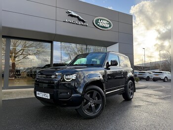 Used Land Rover Defender 90 2023 for sale - 77230542: Photo