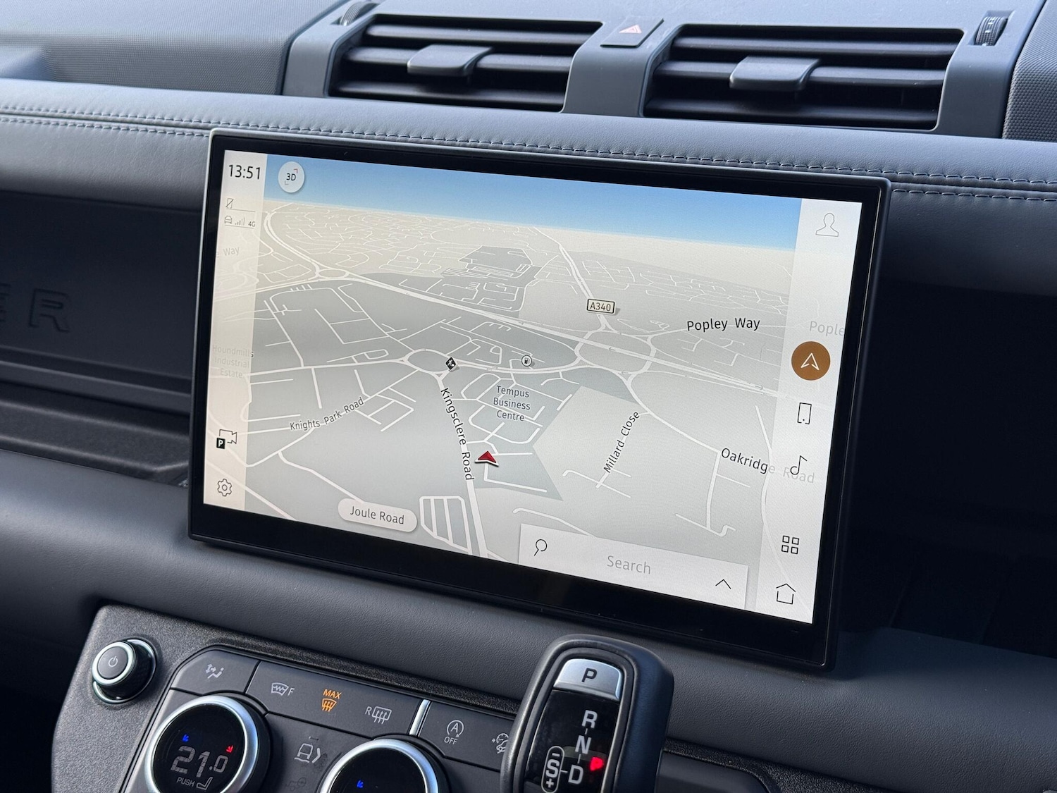 Used Land Rover Defender 2023 for sale - 77230542: Photo 29