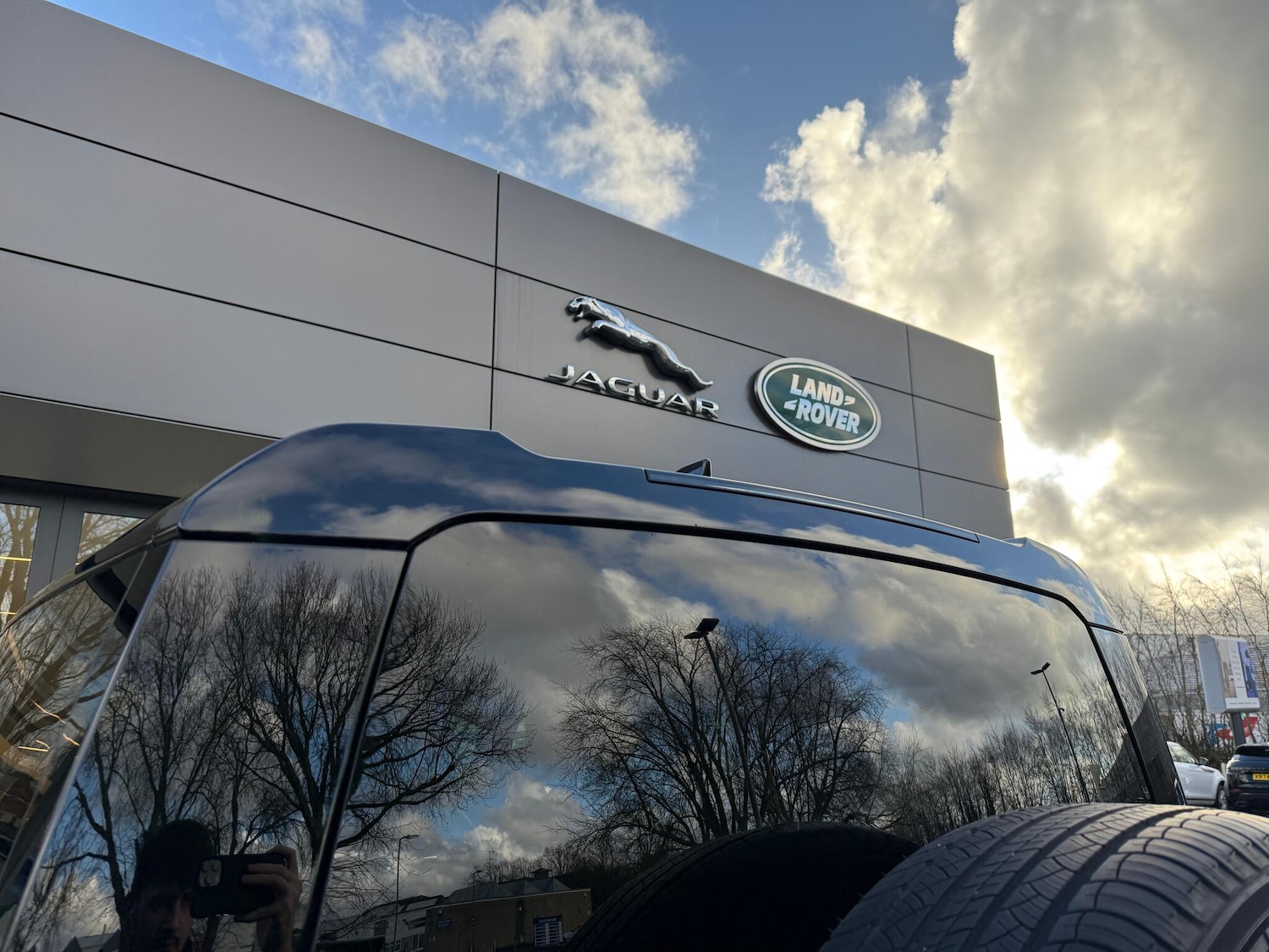 Used Land Rover Defender 2023 for sale - 77230542: Photo 32