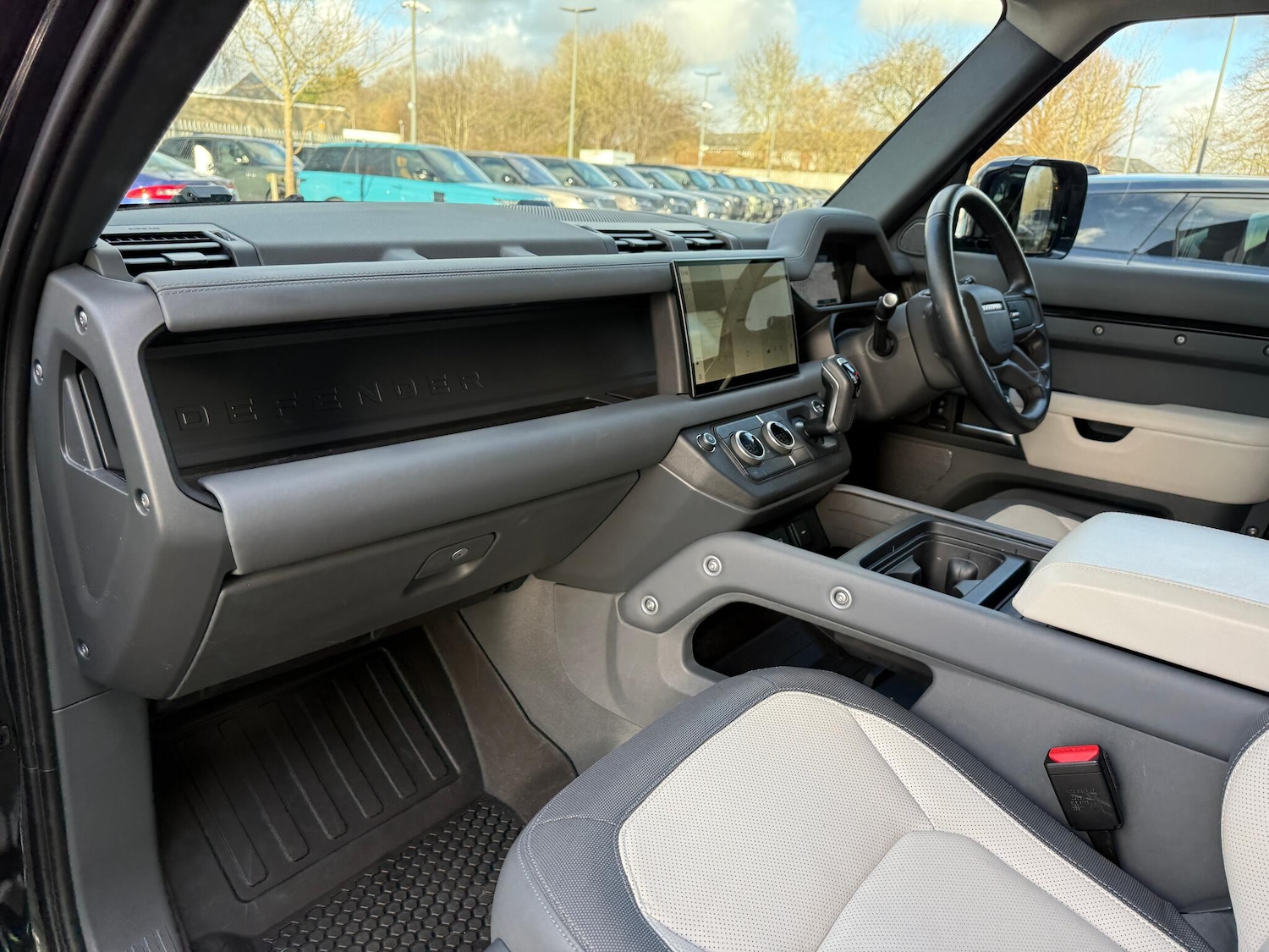 Used Land Rover Defender 2023 for sale - 77230542: Photo 44