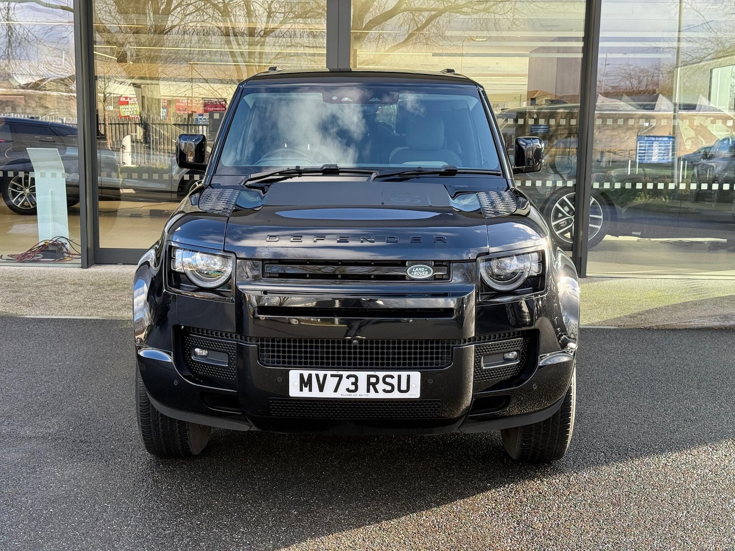 Used Land Rover Defender 2023 for sale - 77230542: Photo 6