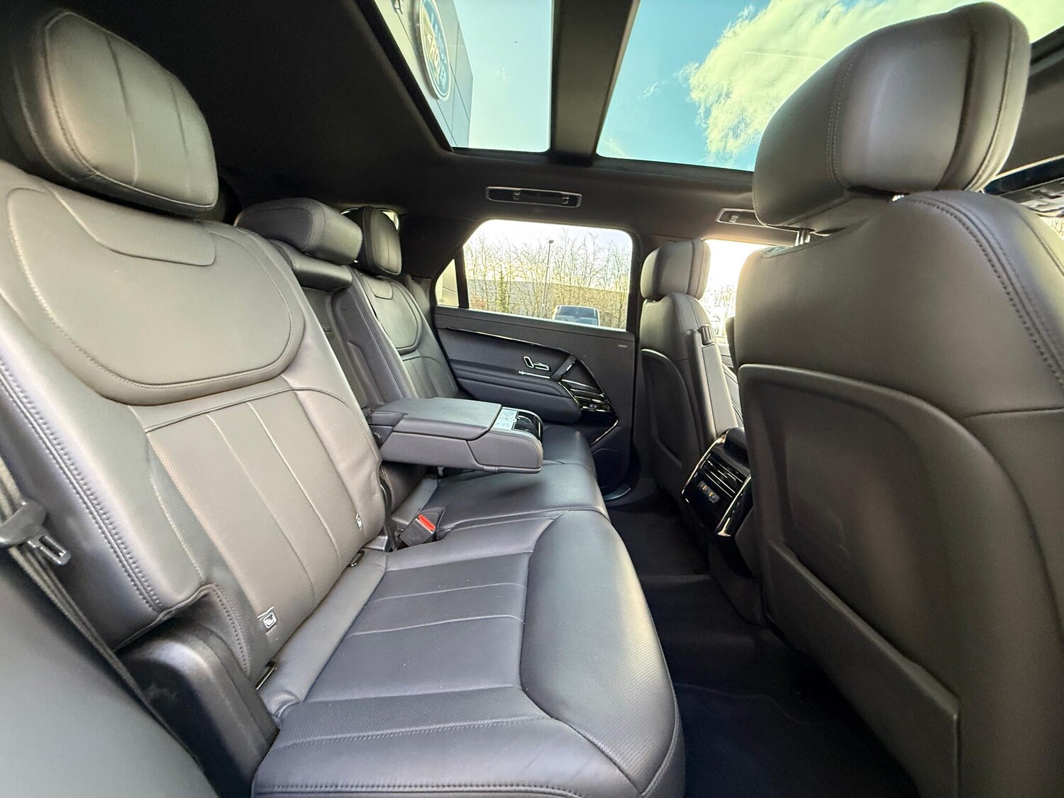 Used Land Rover Range Rover Sport 2024 for sale - 77359263: Photo 42