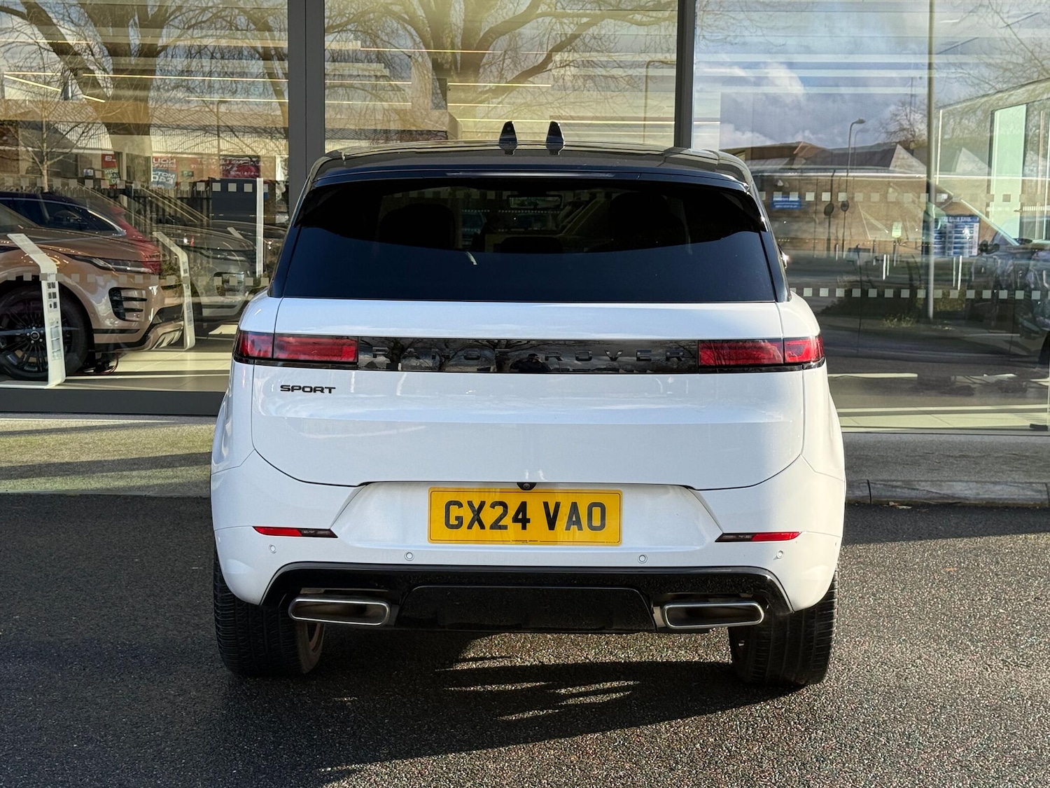 Used Land Rover Range Rover Sport 2024 for sale - 77359263: Photo 8