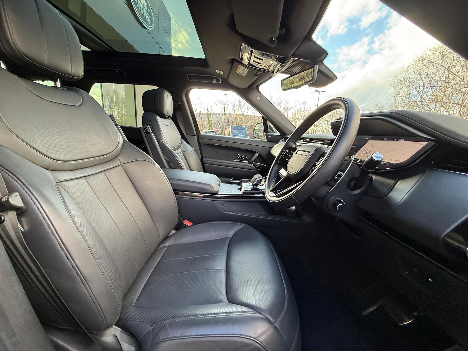 Used Land Rover Range Rover Sport 2024 for sale - 77359263: Photo 9