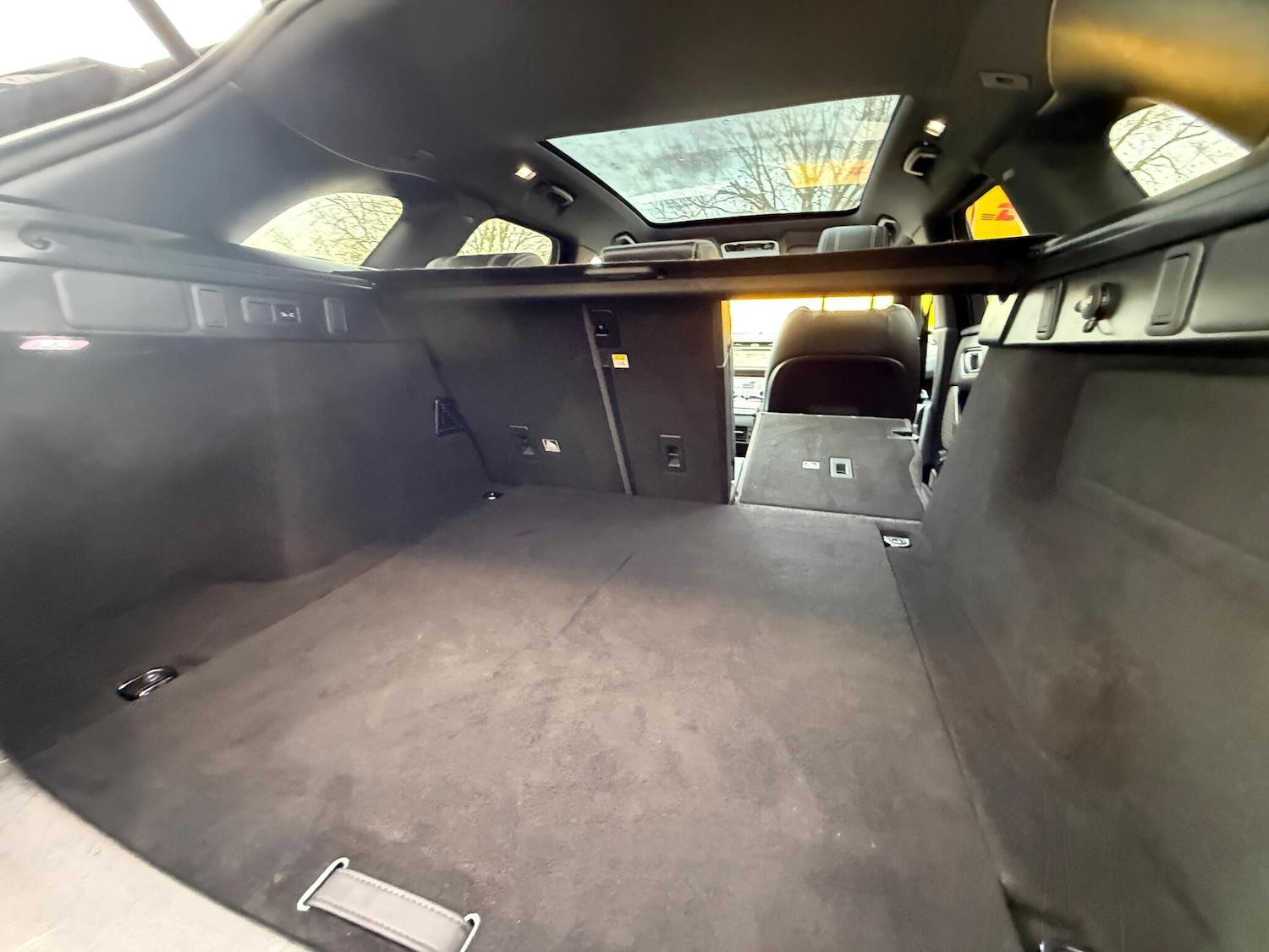 Used Land Rover Range Rover Velar 2019 for sale - 76832266: Photo 42