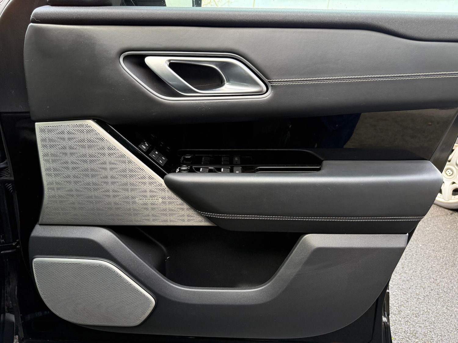 Used Land Rover Range Rover Velar 2019 for sale - 76832266: Photo 49