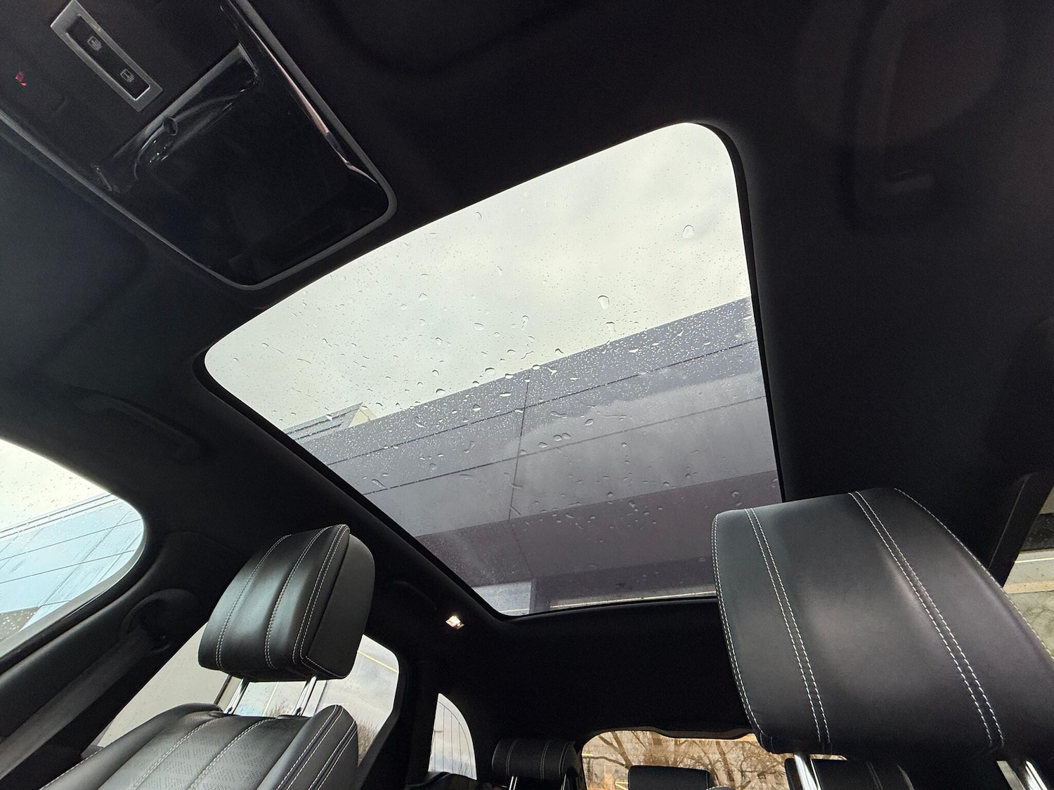 Used Land Rover Range Rover Velar 2019 for sale - 76832266: Photo 5