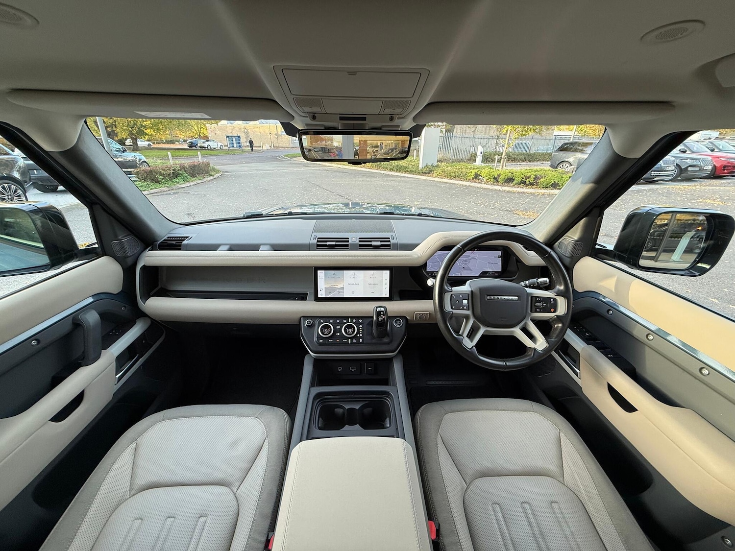 Used Land Rover Defender 110 2021 for sale - 76389349: Photo 3