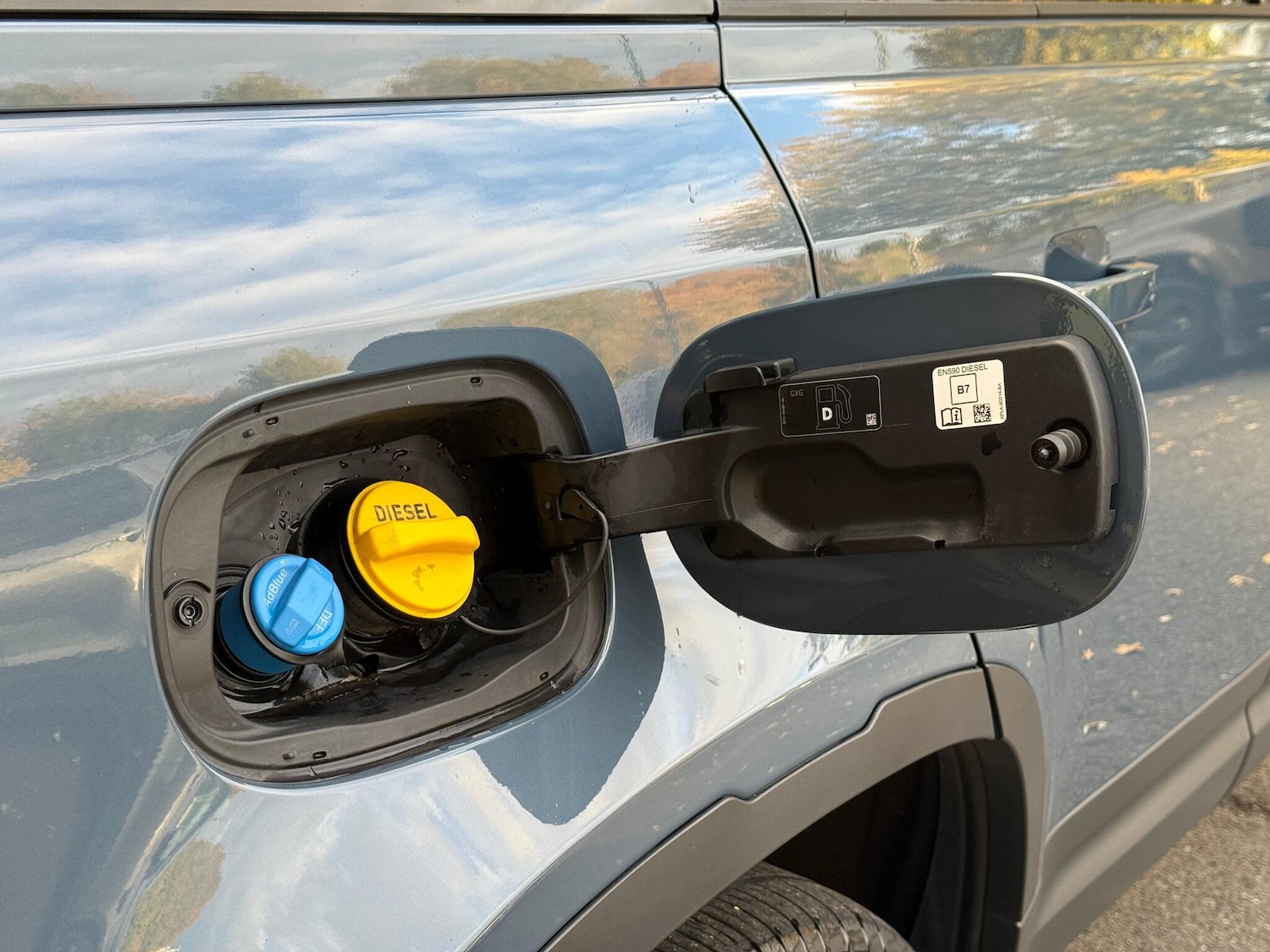 Used Land Rover Defender 110 2021 for sale - 76389349: Photo 33