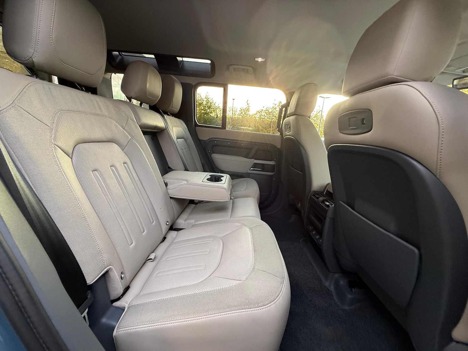 Used Land Rover Defender 110 2021 for sale - 76389349: Photo 37