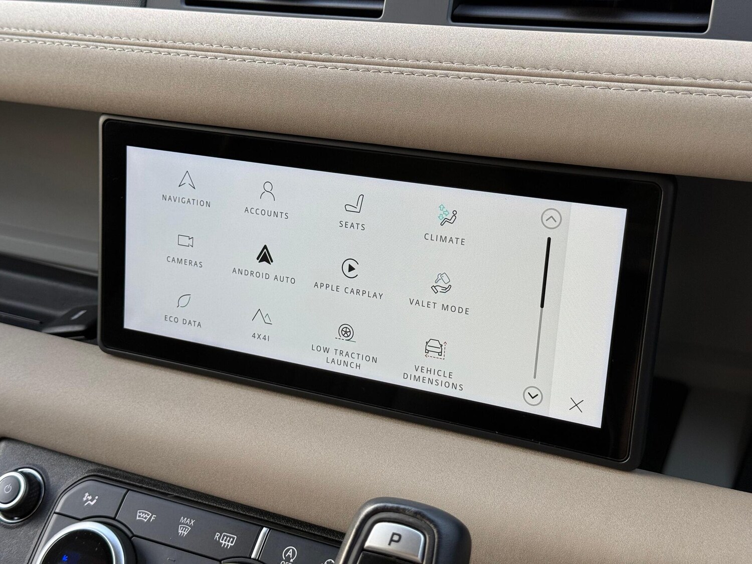 Used Land Rover Defender 110 2021 for sale - 76389349: Photo 42