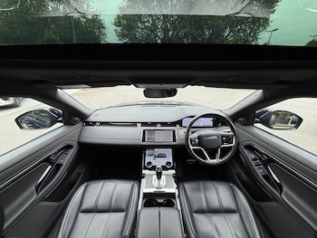 Used Land Rover Range Rover Evoque 2021 for sale - 75477700: Photo