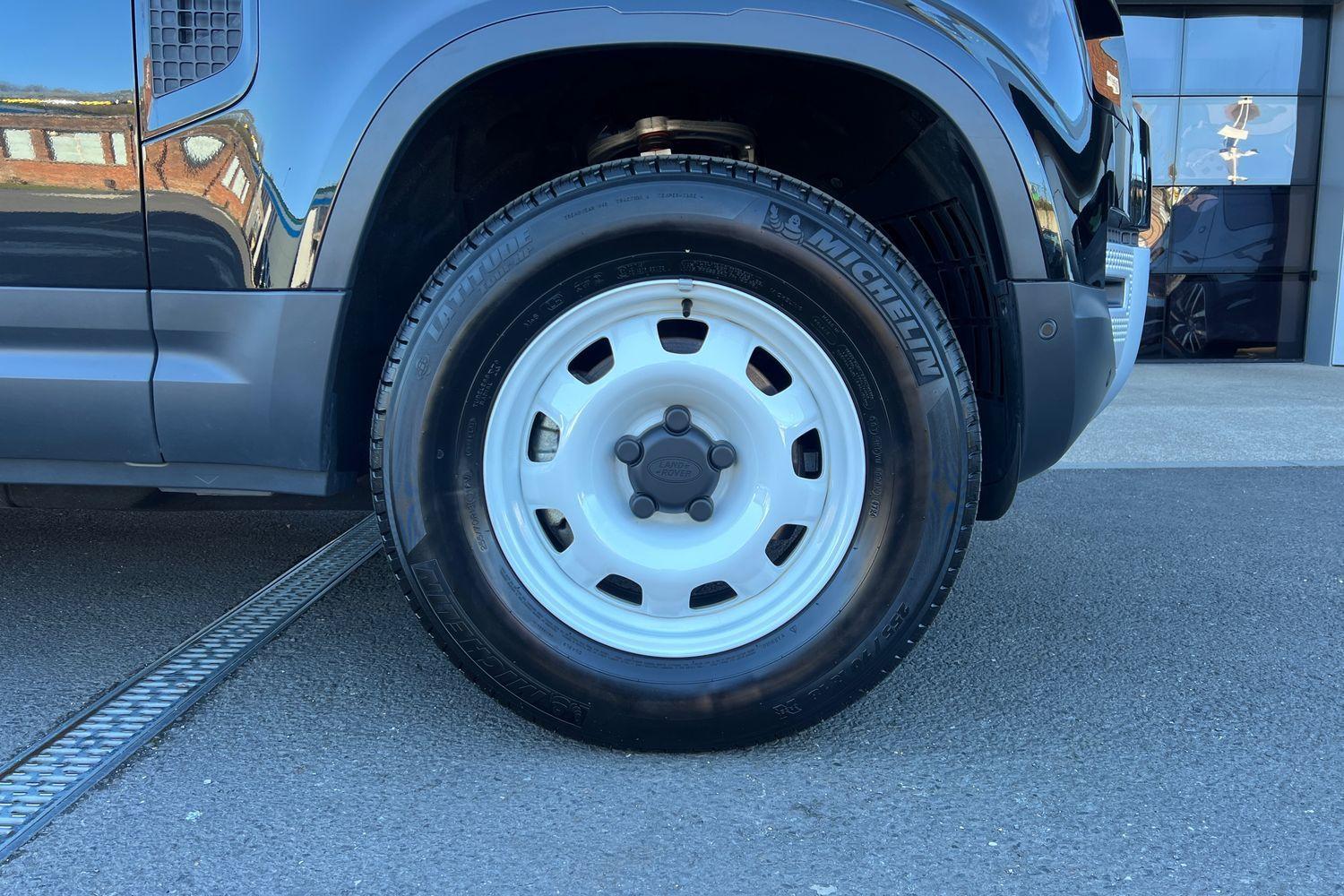 Vehicle 21