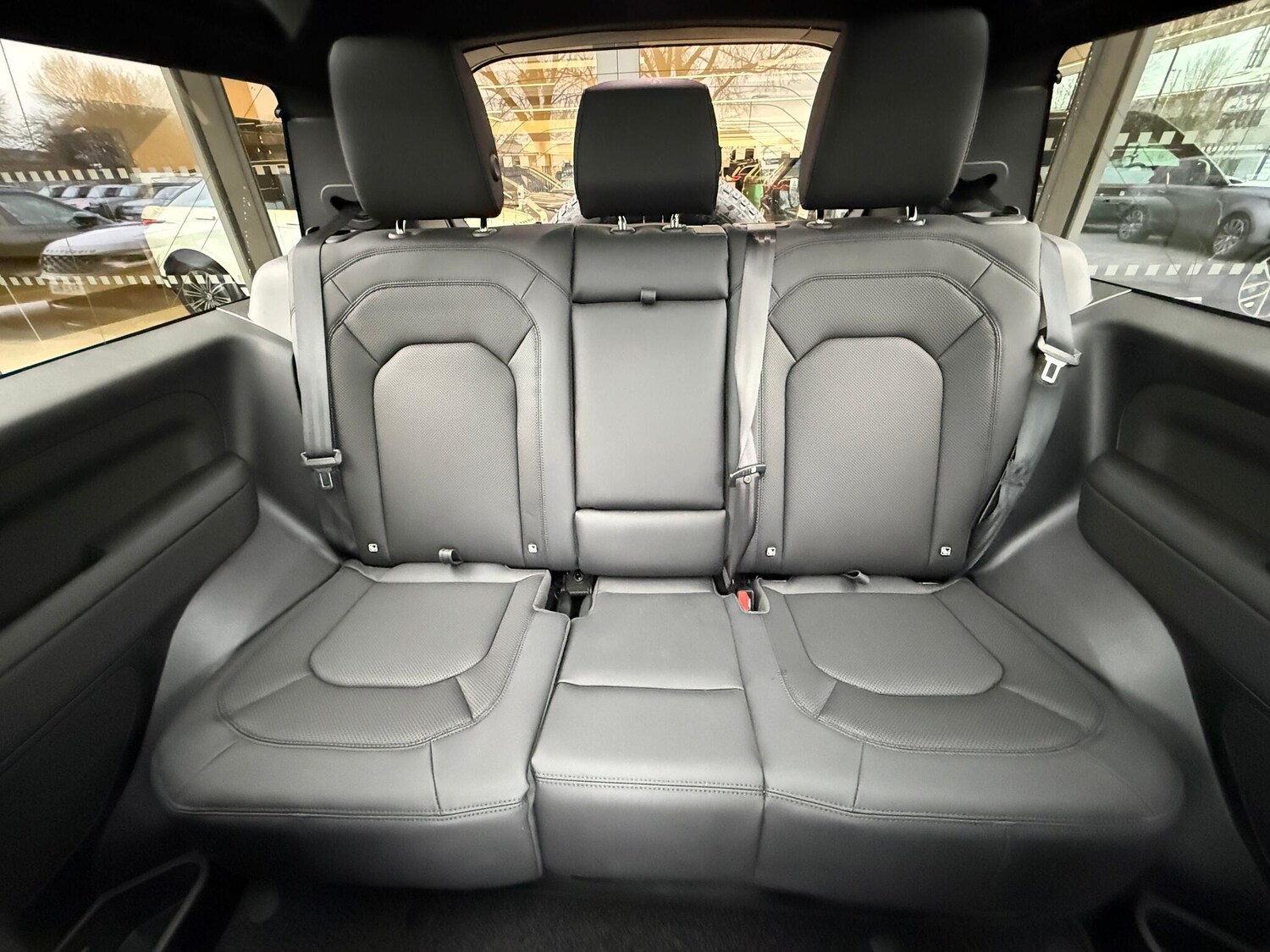 Used Land Rover Defender 2026 for sale - 77611529: Photo 11