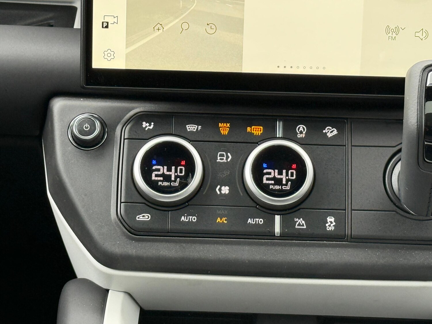 Used Land Rover Defender 2026 for sale - 77611529: Photo 16