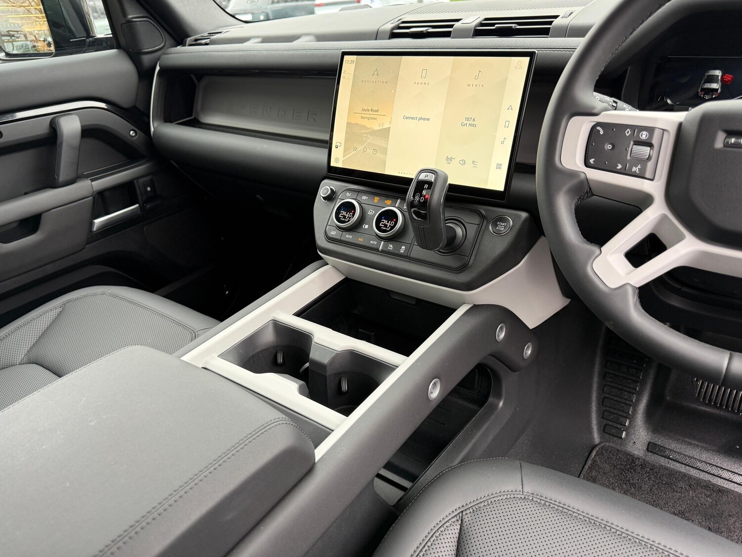 Used Land Rover Defender 2026 for sale - 77611529: Photo 19