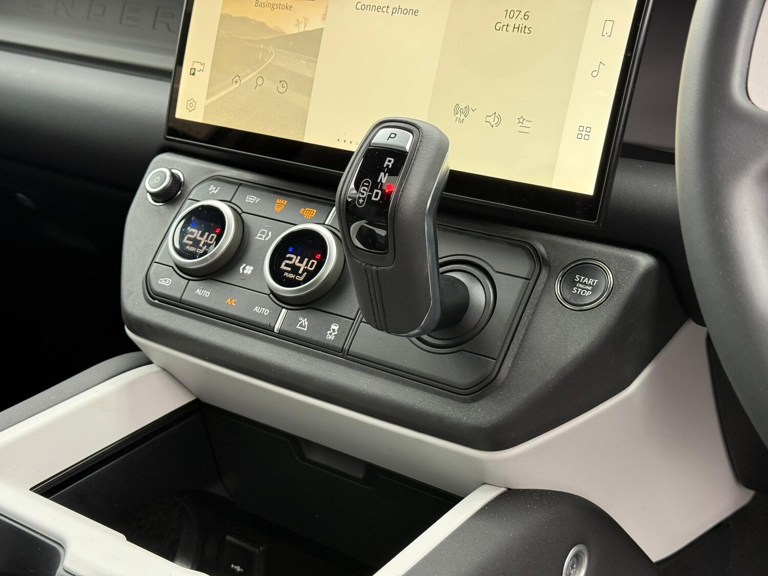 Used Land Rover Defender 2026 for sale - 77611529: Photo 20