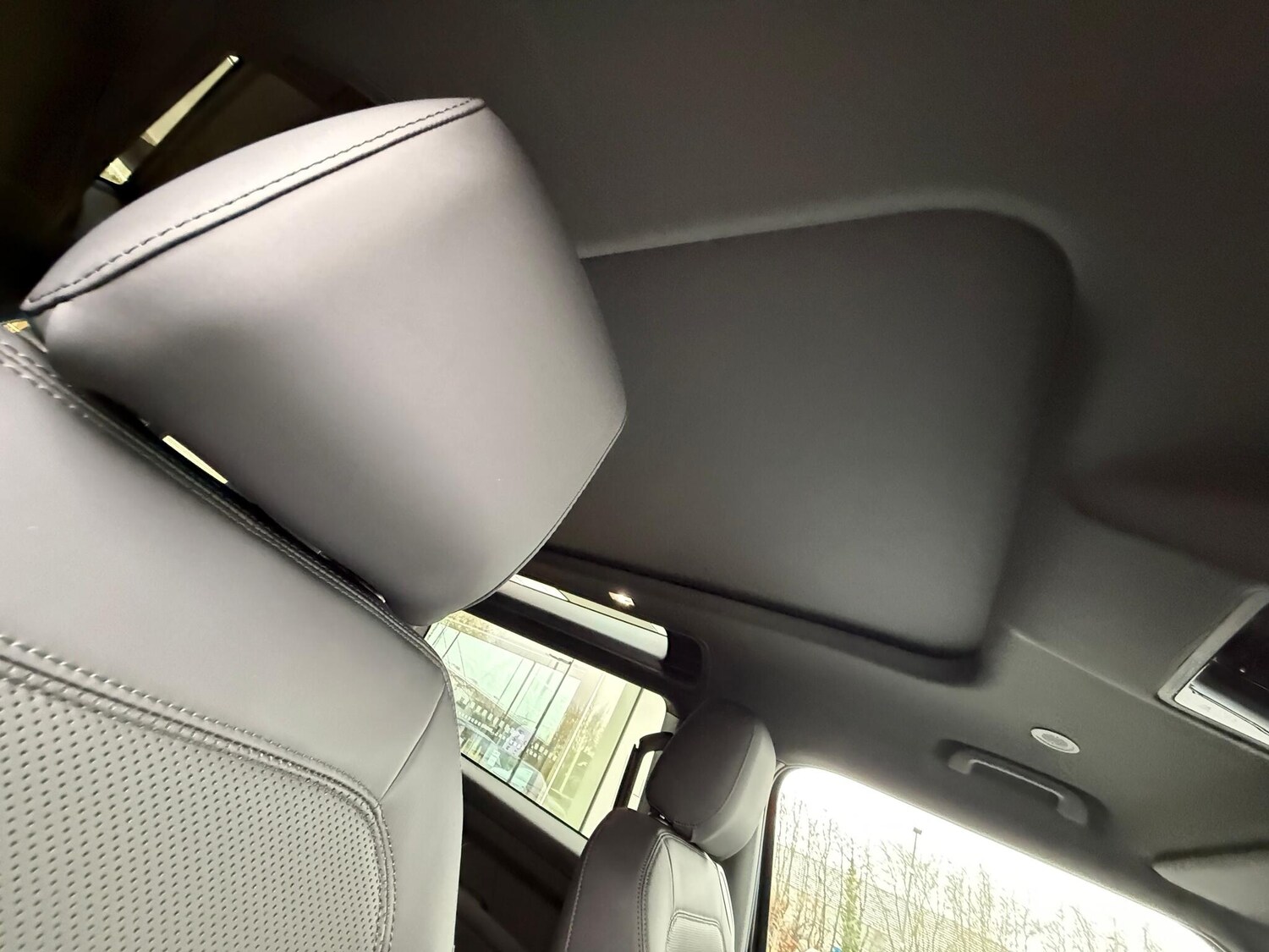 Used Land Rover Defender 2026 for sale - 77611529: Photo 35