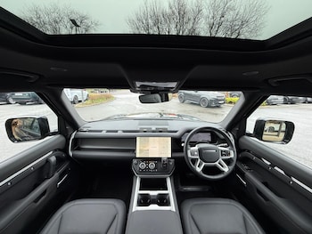 Used Land Rover Defender 2026 for sale - 77611529: Photo