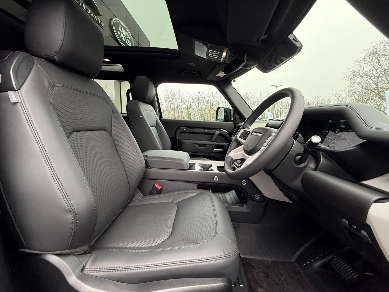 Used Land Rover Defender 2026 for sale - 77611529: Photo 9