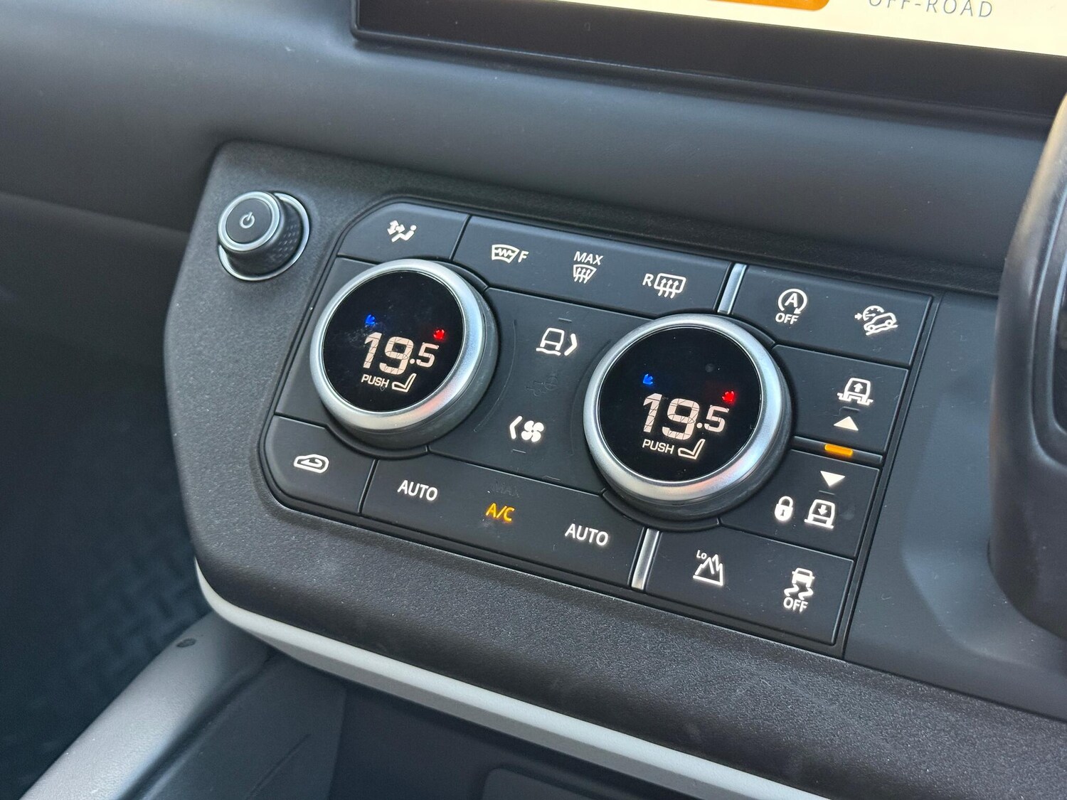 Used Land Rover Defender 2022 for sale - 77495795: Photo 14