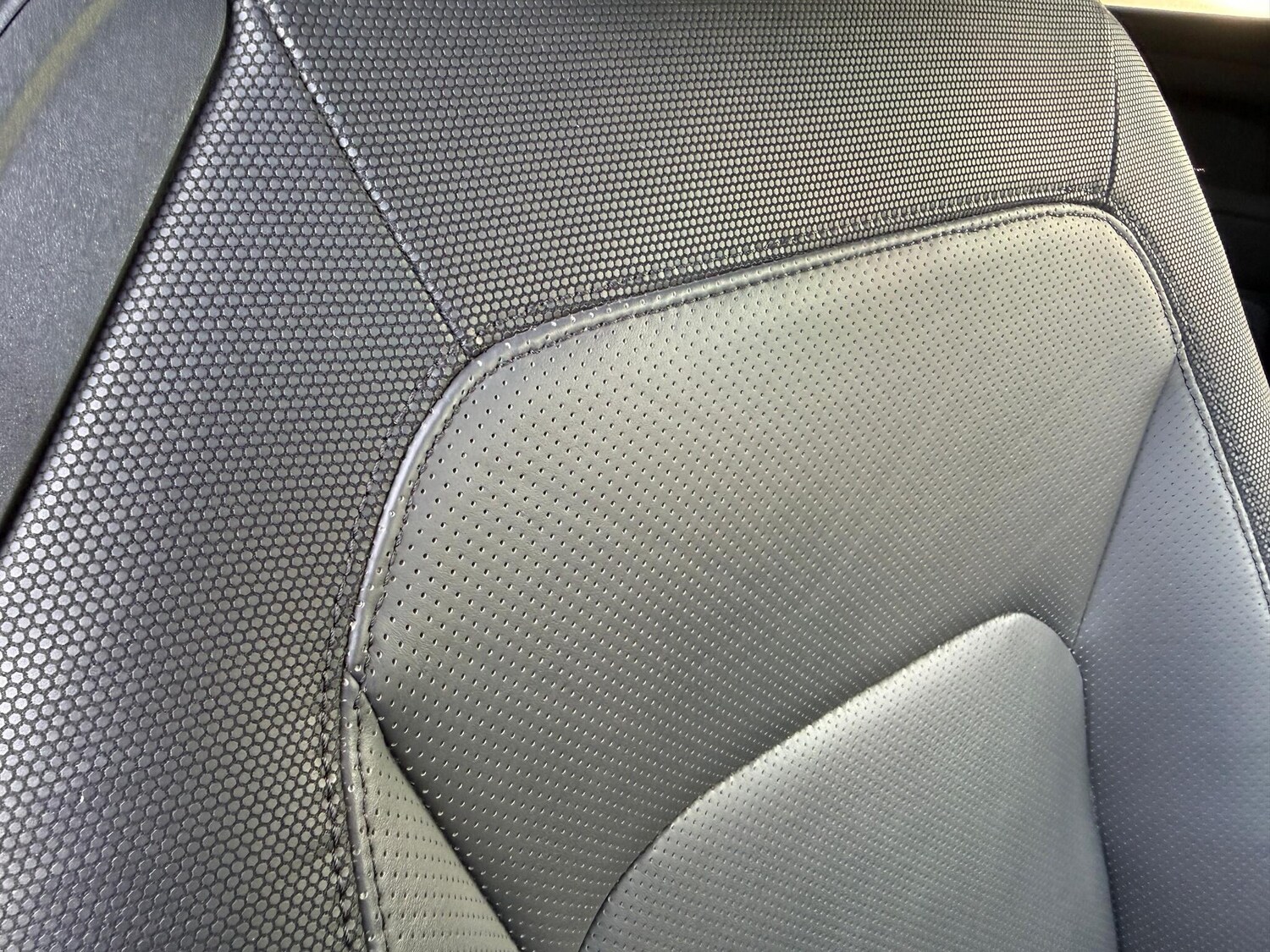 Used Land Rover Defender 2022 for sale - 77495795: Photo 30