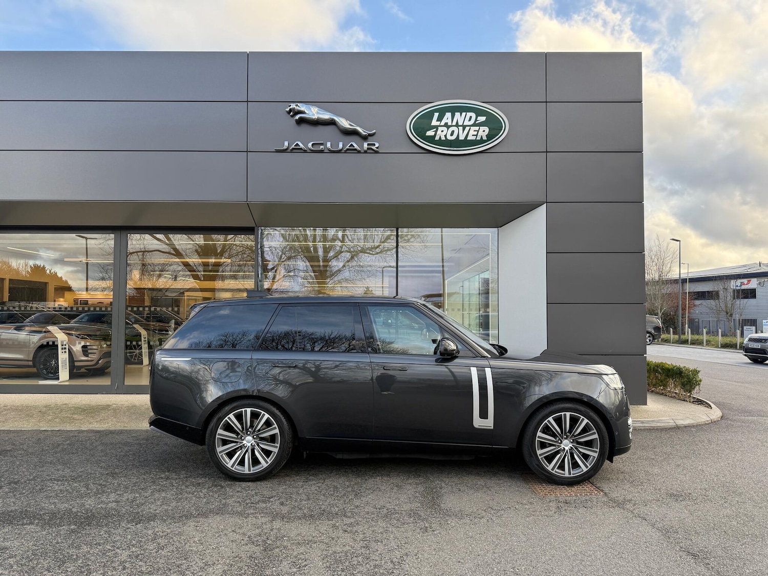 Used Land Rover Range Rover for sale - 77267388: Photo 2