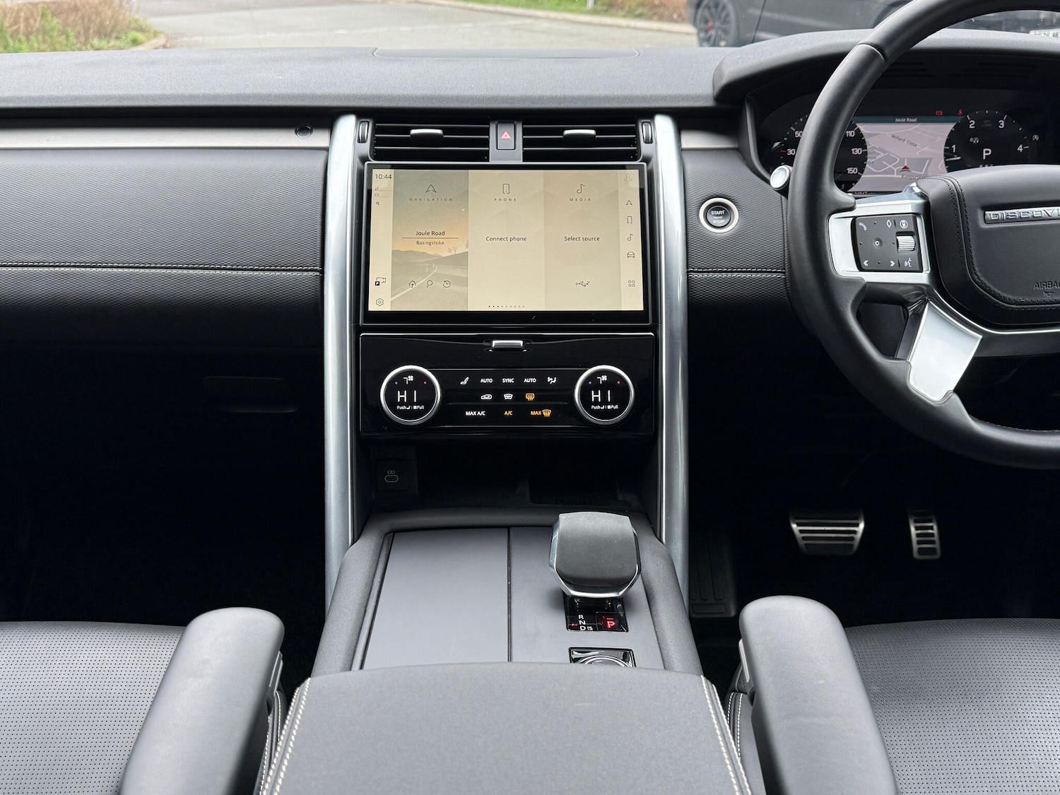 Used Land Rover Discovery 2024 for sale - 77597749: Photo 13