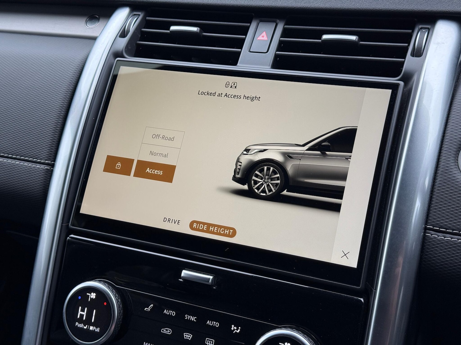 Used Land Rover Discovery 2024 for sale - 77597749: Photo 19