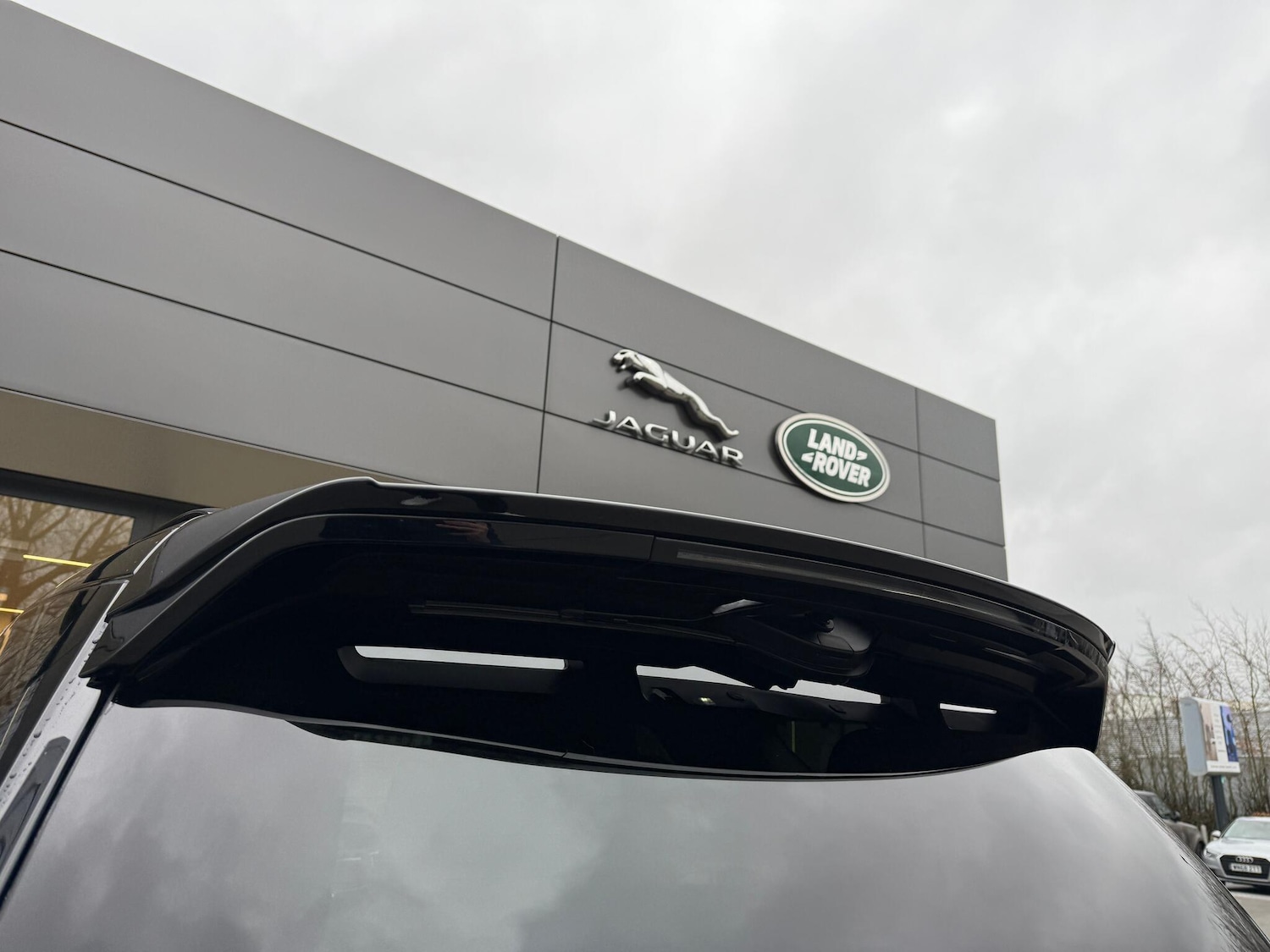 Used Land Rover Discovery 2024 for sale - 77597749: Photo 30