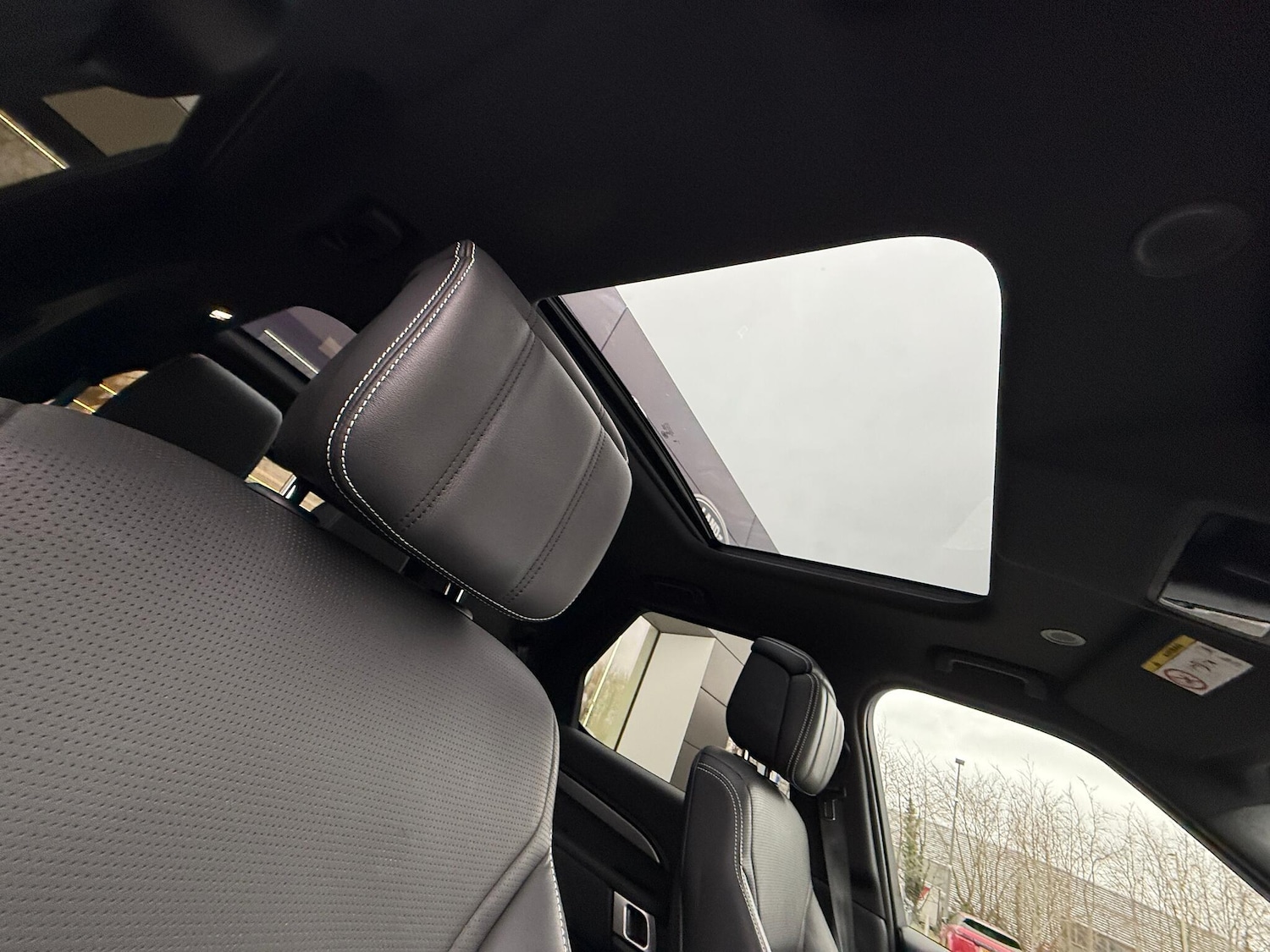 Used Land Rover Discovery 2024 for sale - 77597749: Photo 36