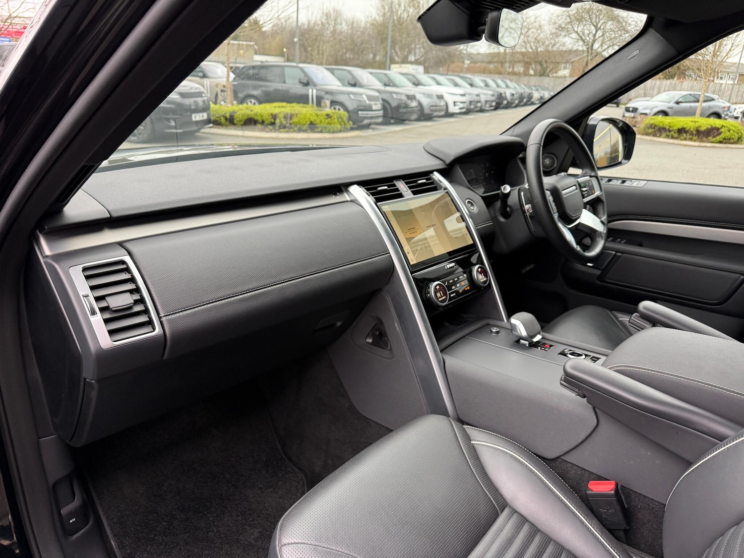 Used Land Rover Discovery 2024 for sale - 77597749: Photo 47