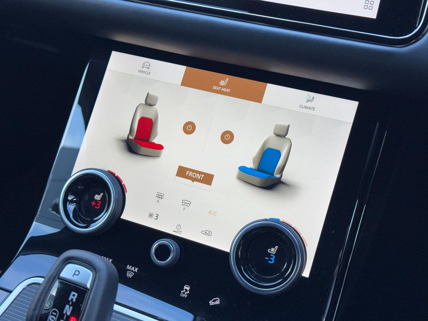 Used Land Rover Range Rover Evoque 2023 for sale - 77455567: Photo 16