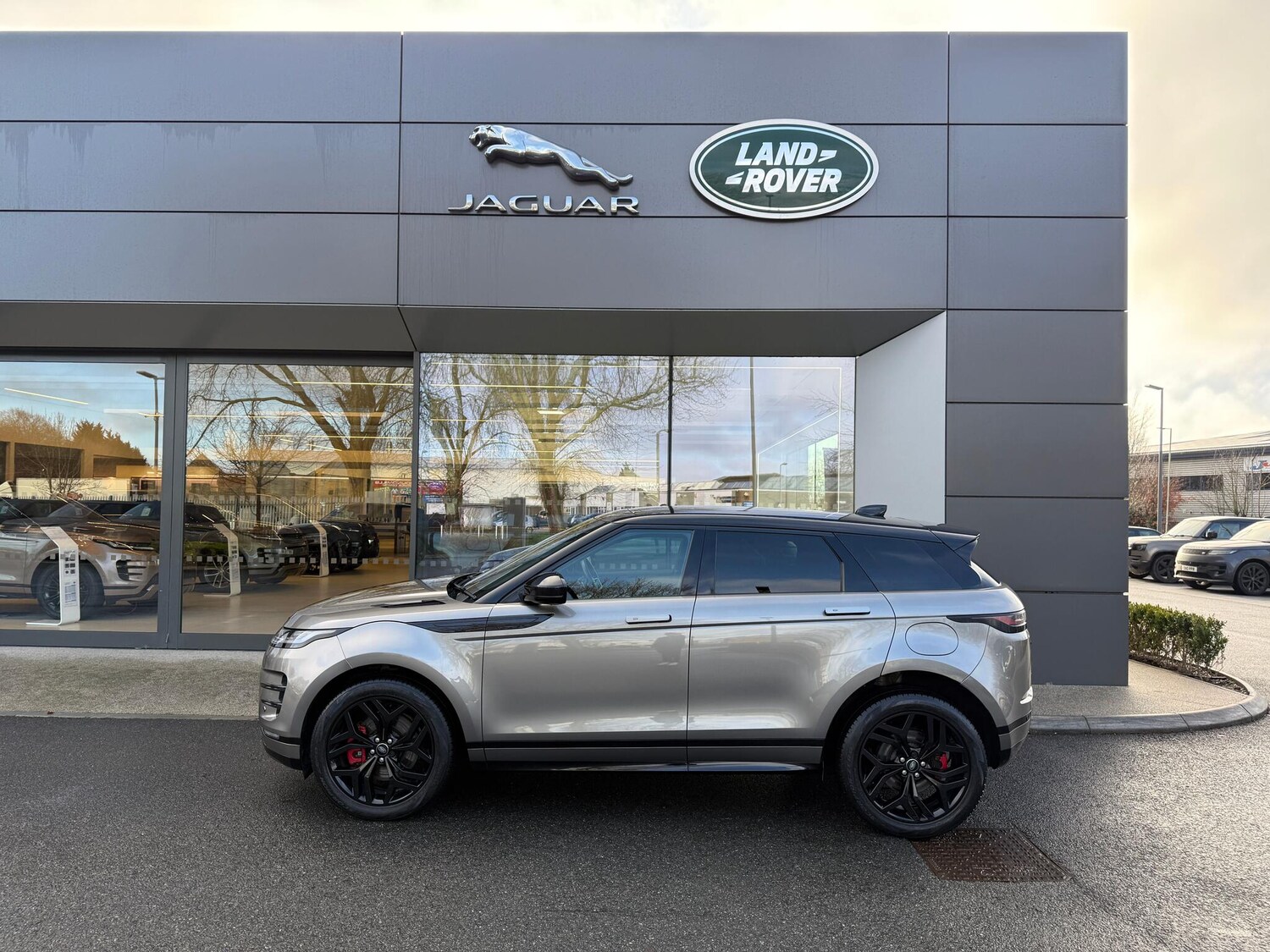 Used Land Rover Range Rover Evoque 2023 for sale - 77455567: Photo 25