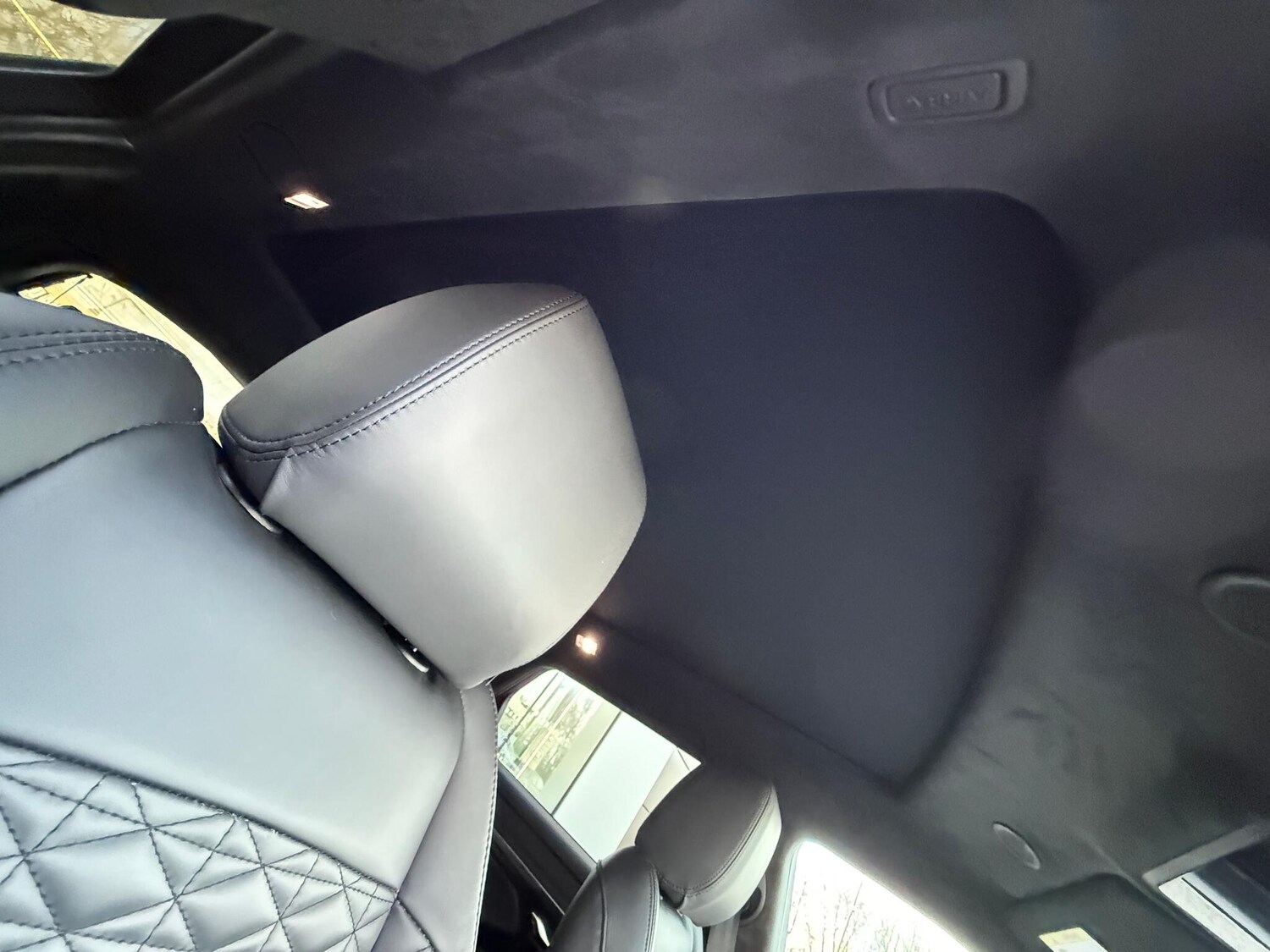 Used Land Rover Range Rover Evoque 2023 for sale - 77455567: Photo 37