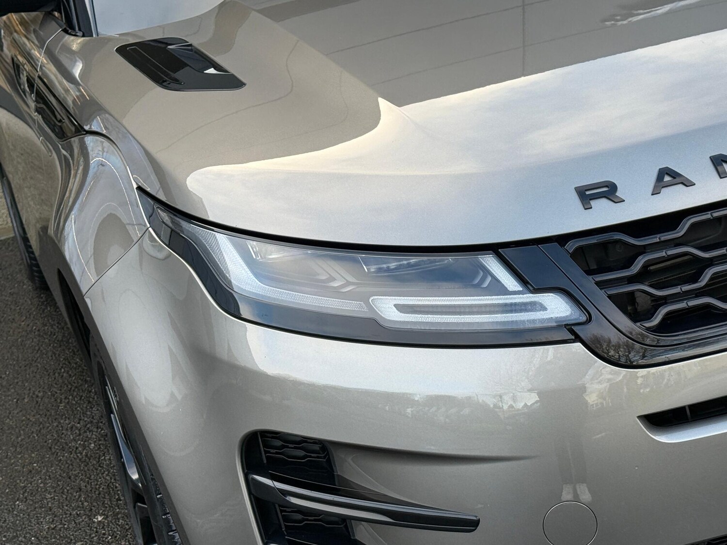 Used Land Rover Range Rover Evoque 2023 for sale - 77455567: Photo 54