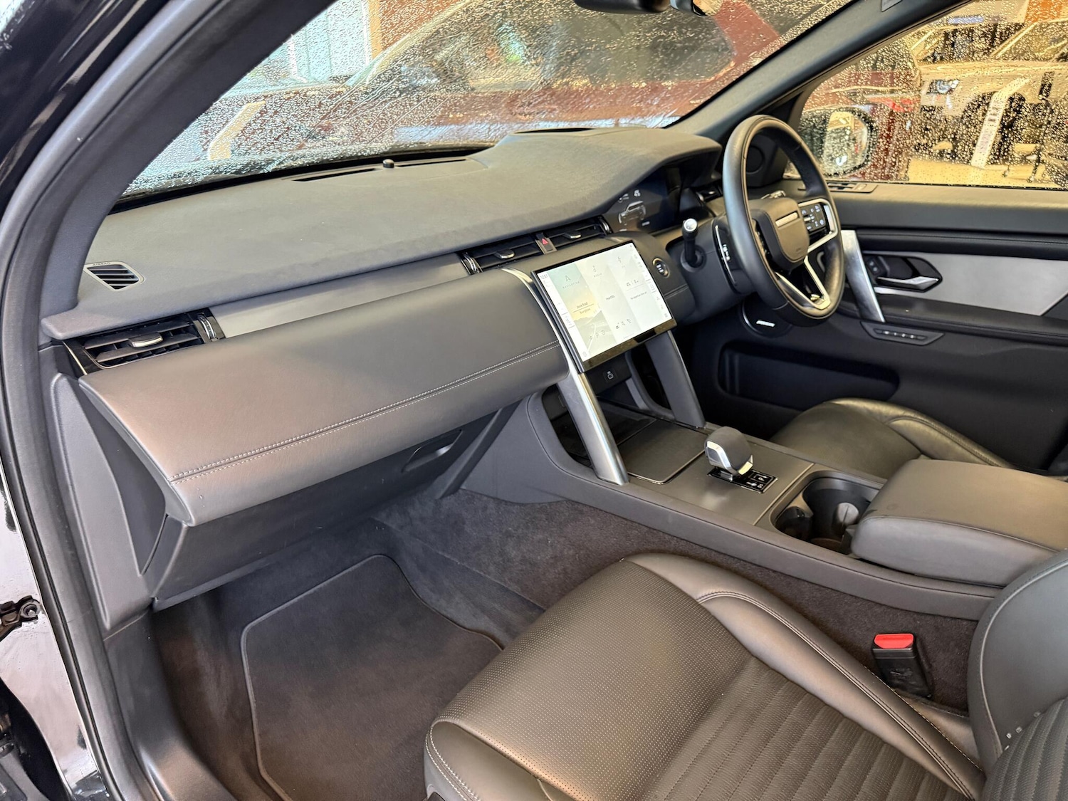 Used Land Rover Discovery Sport 2024 for sale - 77290443: Photo 48