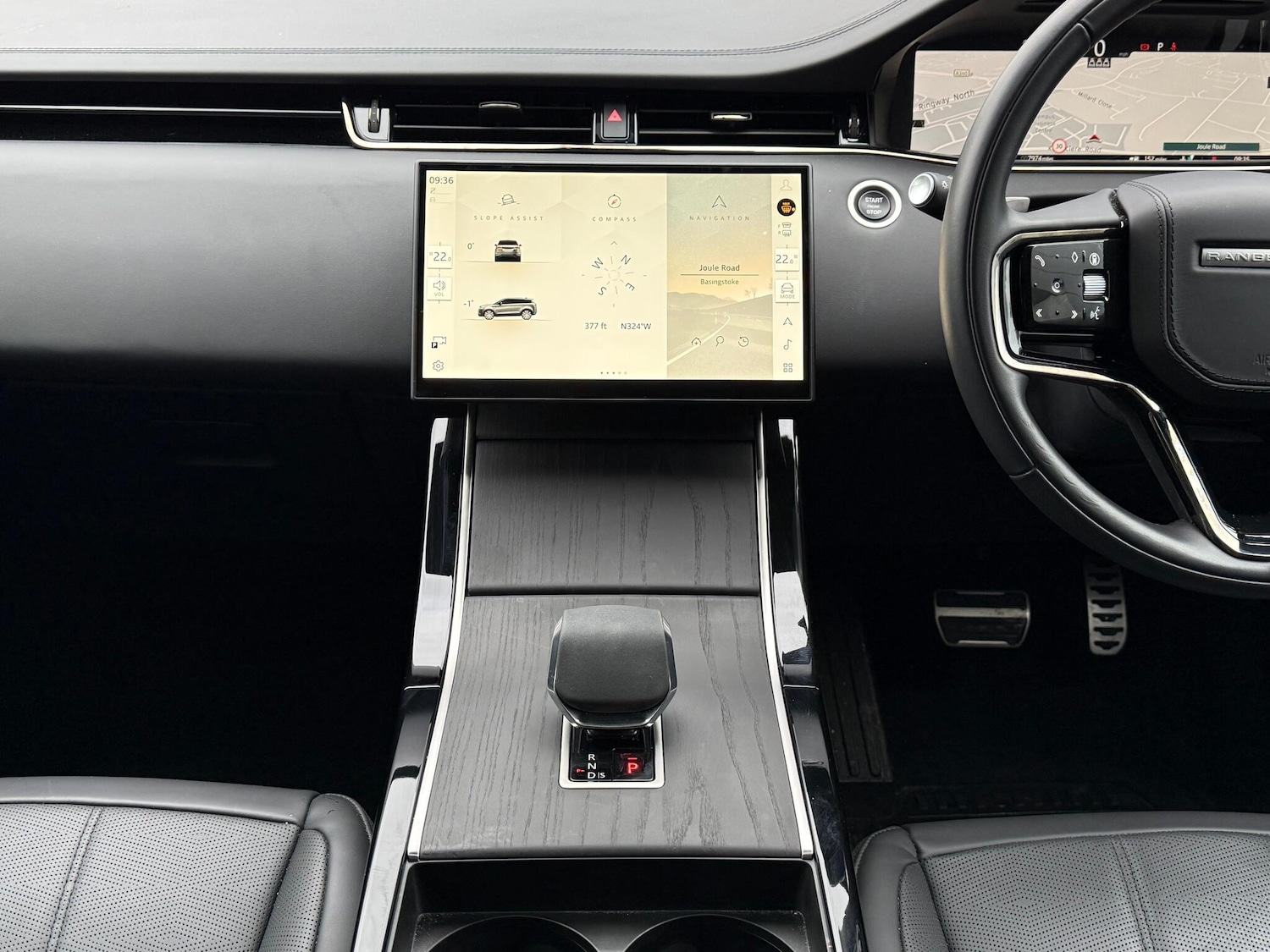 Used Land Rover Range Rover Evoque 2025 for sale - 76227744: Photo 14